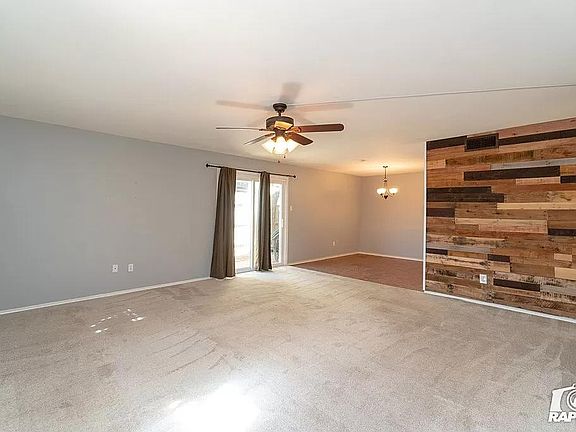 3rd image of 501 W Scharbauer Dr APT 15