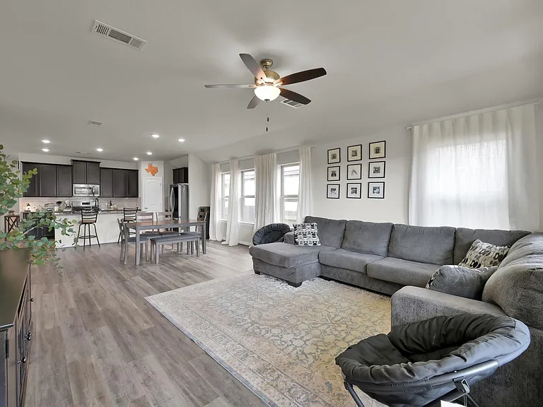 19610 Chianti Point Dr — Photo 11