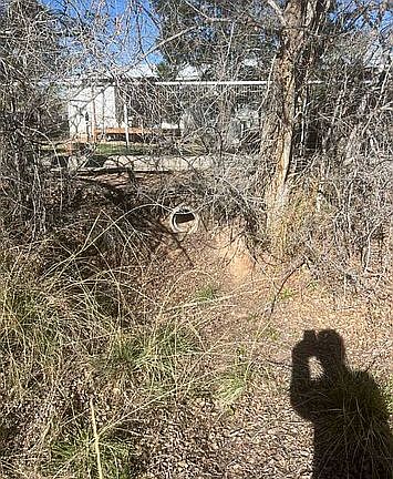 2nd image of 15 Honeyfield Ln