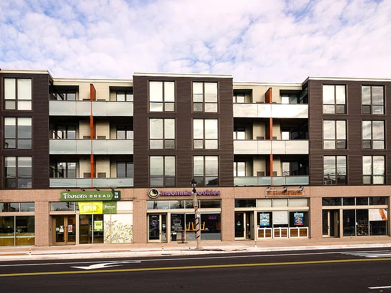Edge on North — Photo 1