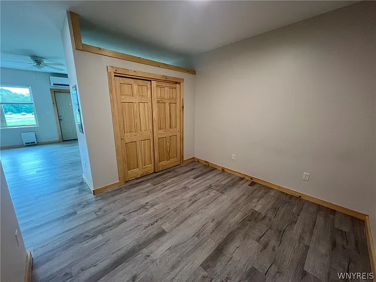 15 Commerce Dr #3 — Photo 7