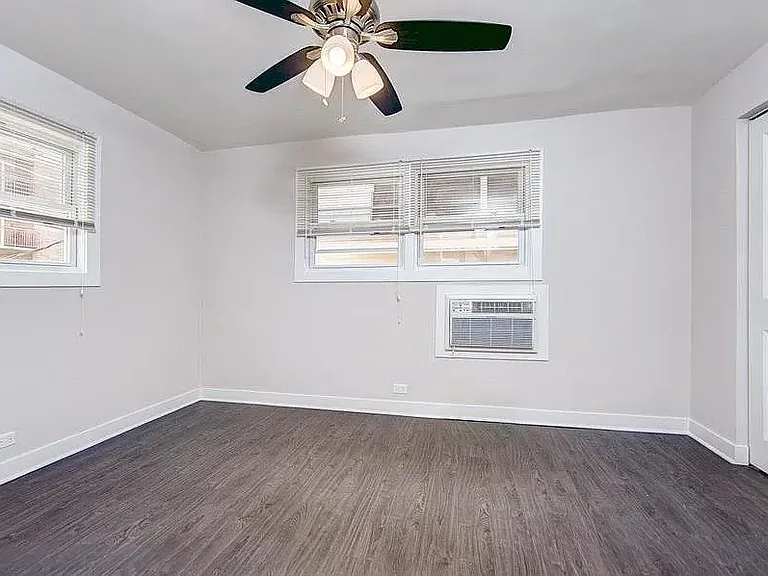 1375 Brown St #2I — Photo 6