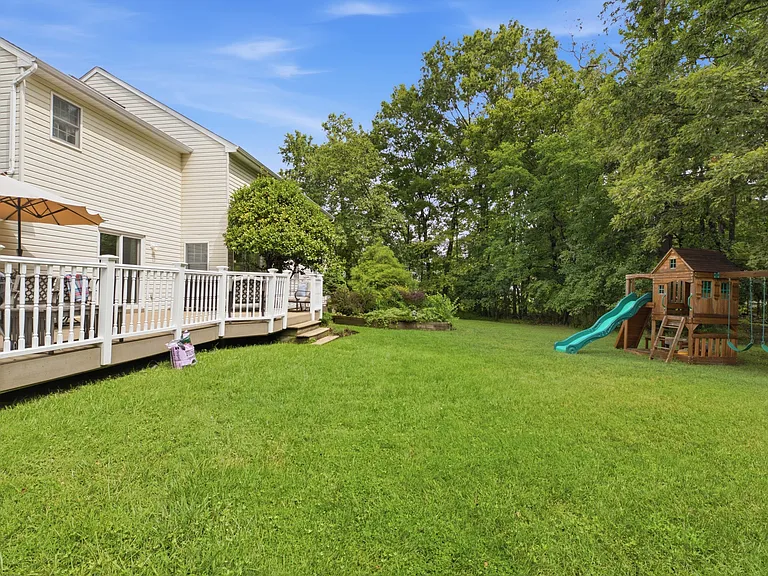 7707 Lake Glen Dr — Photo 48