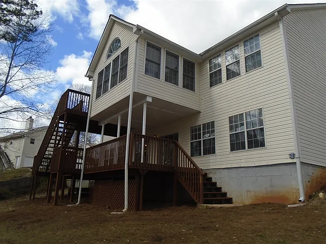 629 Victorian Cir — Photo 21