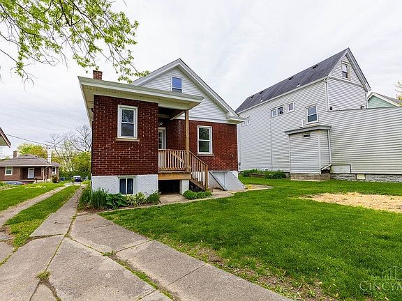 4th image of 3829 Carrie Ave