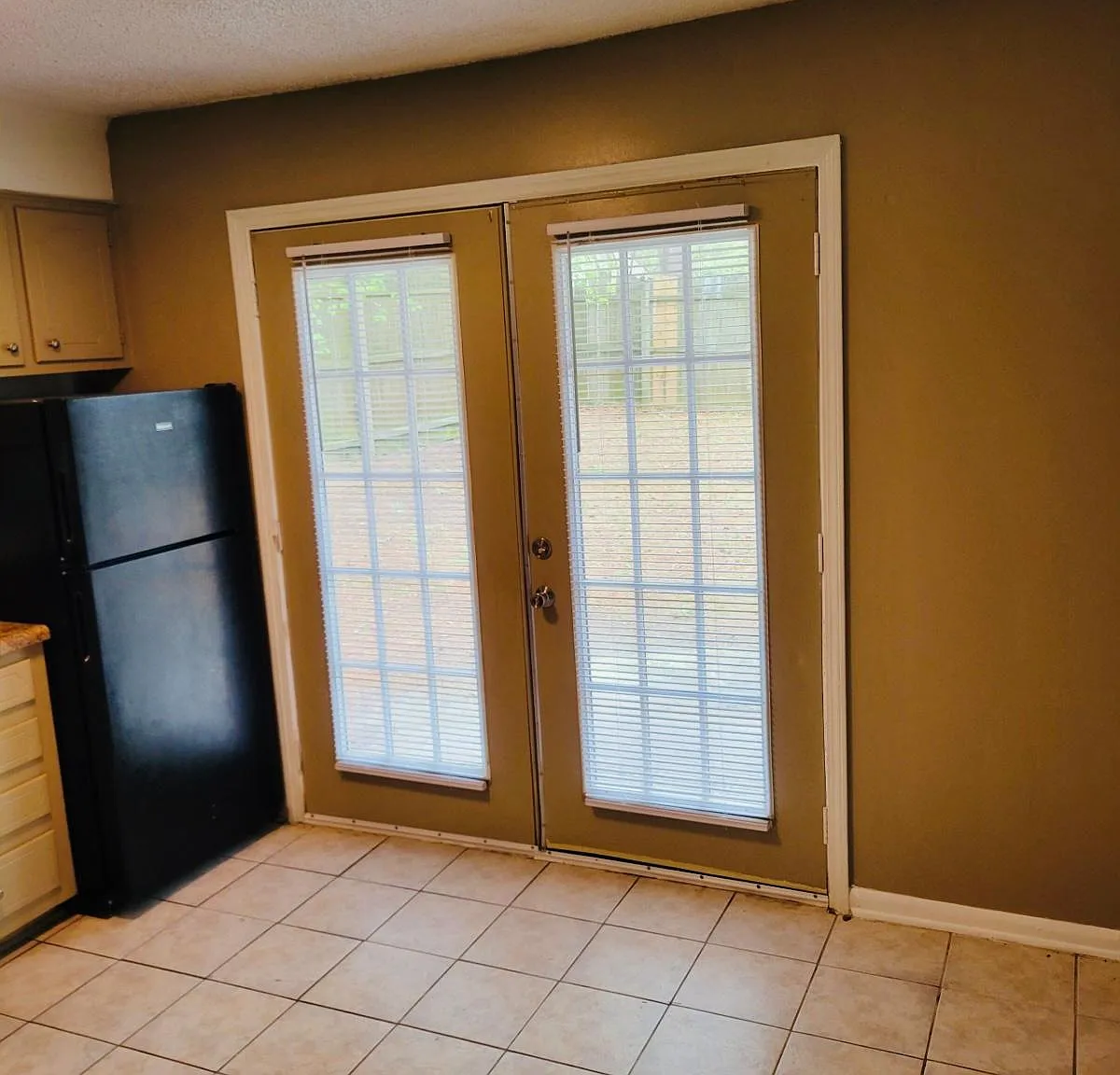 2 bed, 800 sqft, $1,200 — Photo 4