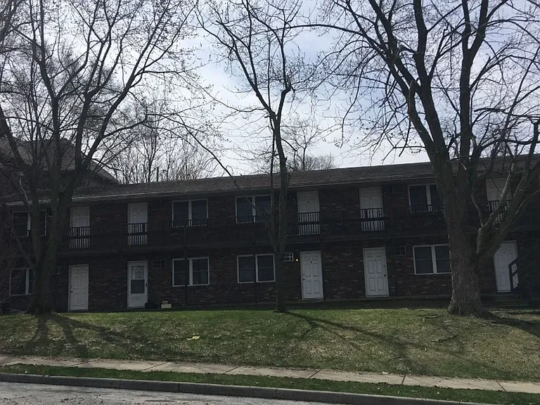 1217 Main St — Photo 6