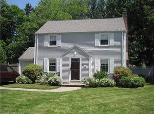 28 Glenbrook Rd, West Hartford, CT 06107