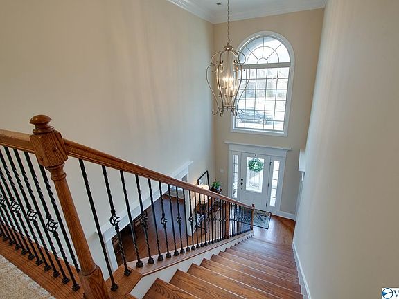 5th image of 3009 Laurel Cove Way SE