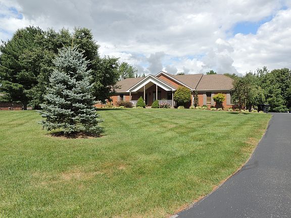 Old photo provided by Zillow