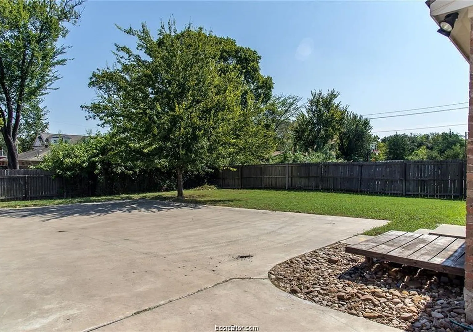 819 Churchill Street — Photo 4