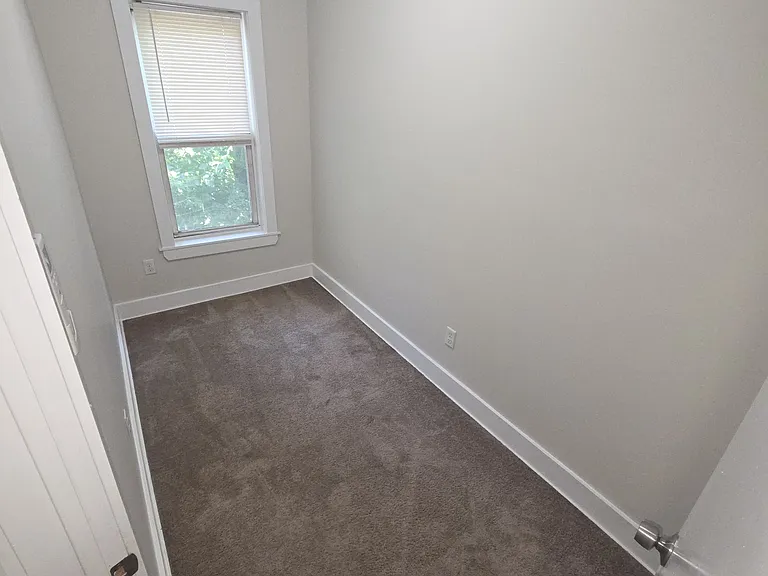 80 Newkirk St — Photo 10