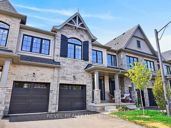 2nd image of 3175 Maplehill Dr