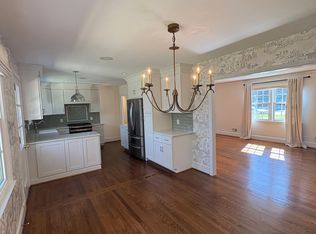 3222 Six Forks Rd, Raleigh, NC 27609