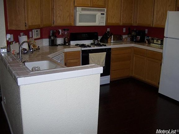 2nd image of 314 Driftwood Dr