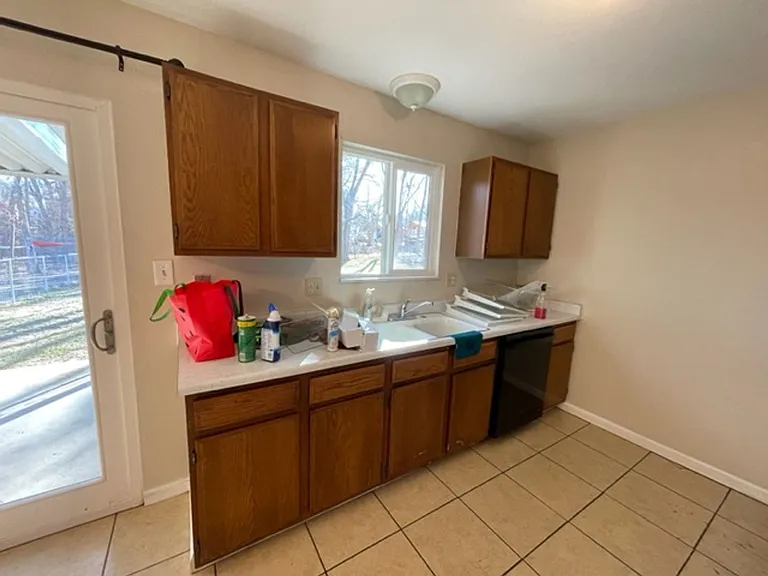 444 Sandia Dr — Photo 40