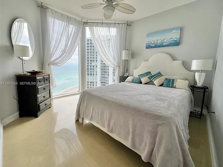 16699 Collins Ave #2109 — Photo 18
