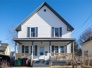 18 Asylum St, Woonsocket, RI 02895