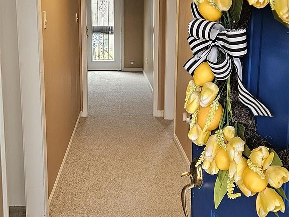 4th image of 11 Forestview Pl