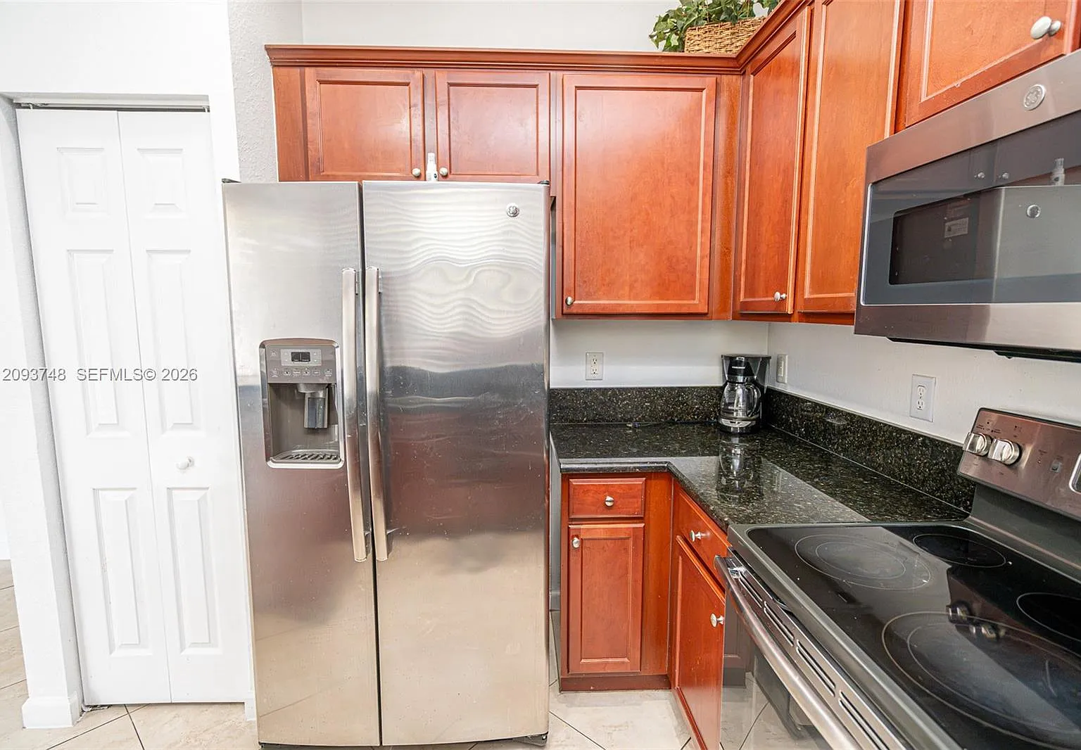 8815 NW 116th Ct — Photo 4