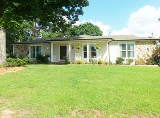 537 Pheasant Run Dr, Evans, GA 30809