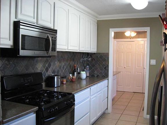 5th image of 102 Northview Dr
