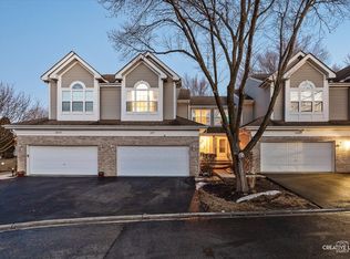 2051 Constitution Ct, Aurora, IL 60506