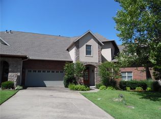 1653 Courtney Cv, Springdale, AR 72764