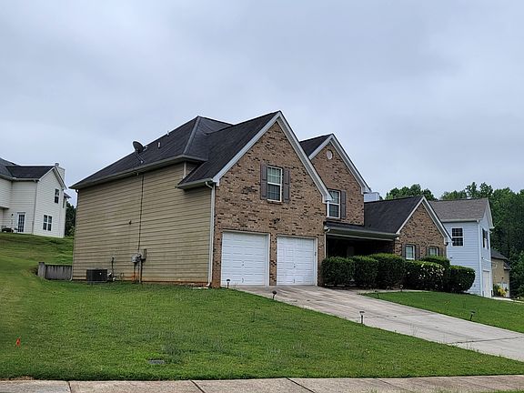 2nd image of 3403 Ashford Loop