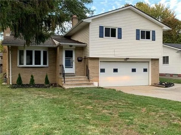32664 Belle Rd, Avon Lake, OH 44012