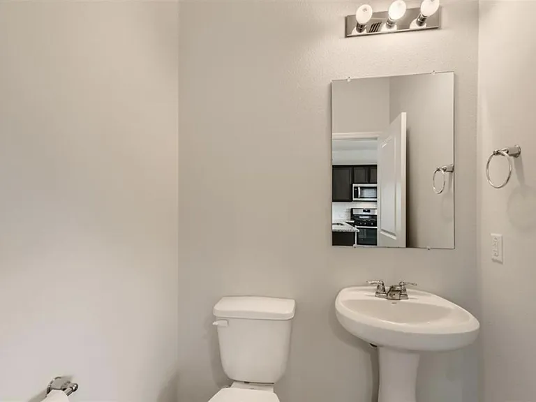 176 Bosque Dr — Photo 6