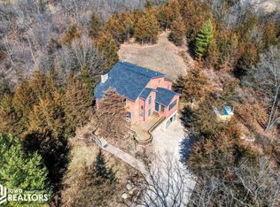 1191 Croton Rd, Farmington, IA 52626