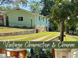 232 Redbud Ave, Rockaway Beach, MO 65740