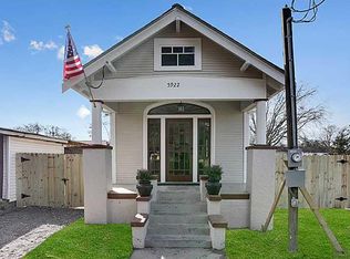 5922 Urquhart St, New Orleans, LA 70117