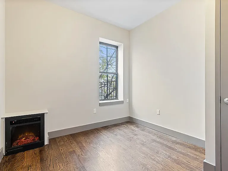 1503 Eastern Pkwy #1R — Photo 5