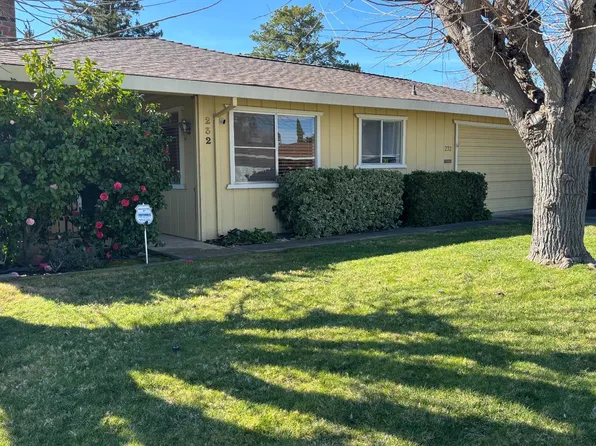 232 Riverbrook Way, Sacramento, CA 95831