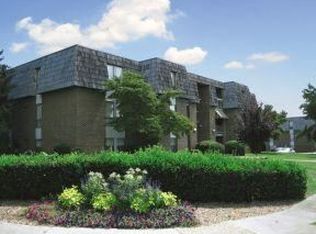 6525 Greenway Dr, Roanoke, VA 24019