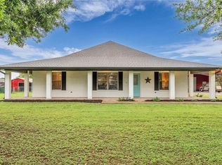 1354 S Fork Wiggins Rd, West, TX 76691