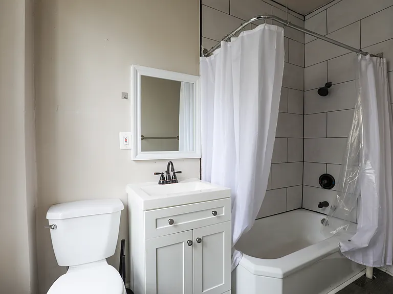141 Saint James St #4B — Photo 9