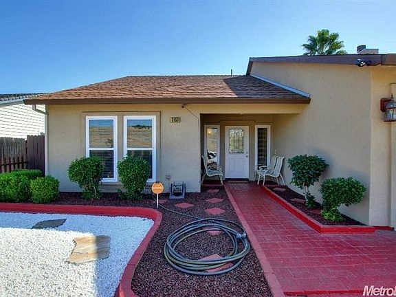 3rd image of 3153 Hogarth Dr