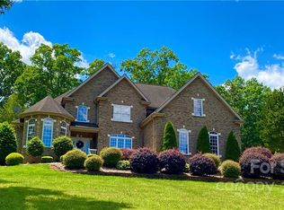5387 Antler Creek Dr, Granite Falls, NC 28630