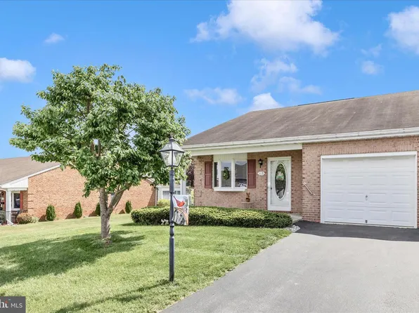 115 Sunflower Dr, Hagerstown, MD 21740