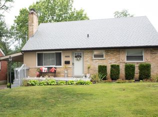 1305 Thurnridge Dr, Cincinnati, OH 45215