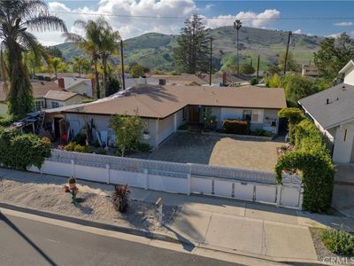 5523 Parkmor Rd, Calabasas, CA, 91302