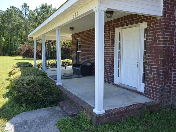 2nd image of 312 Woodmont Ct
