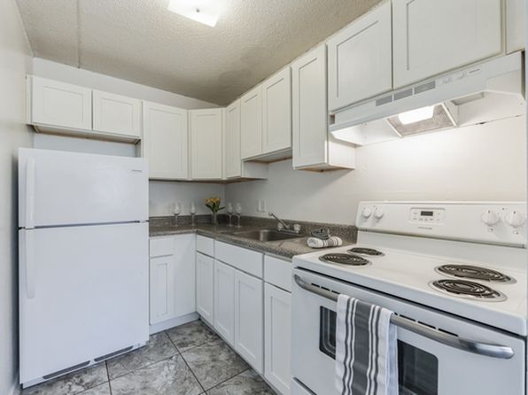 2701 Madison St APT D93