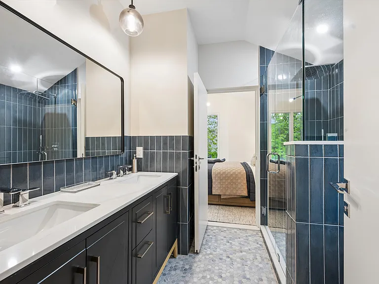 17 Heather Dr — Photo 11