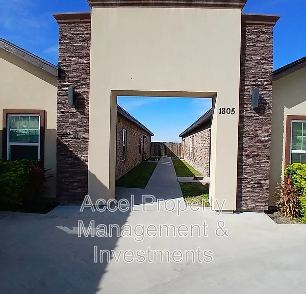 1805 Cari Nicole Ave #1 — Photo 2