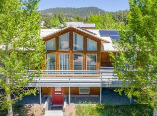 101 Golden Ct, Woodland Park, CO 80863