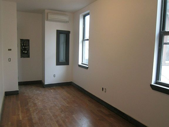 2nd image of 65 Menahan St